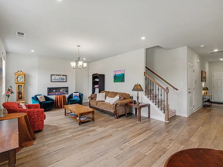 139 Millbrook Dr — Photo 19