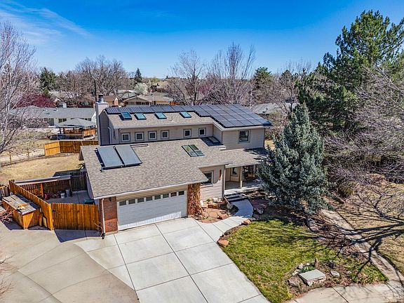 3rd image of 471 E Raintree Ct