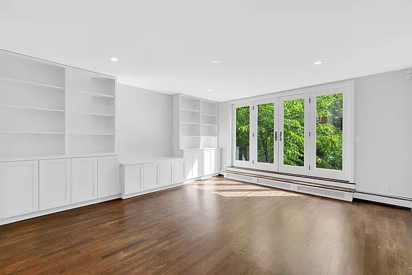 Sold by Douglas Elliman | media 13