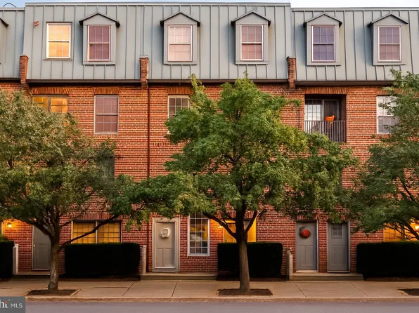 2336 Fairmount Ave #A, Philadelphia, PA 19130