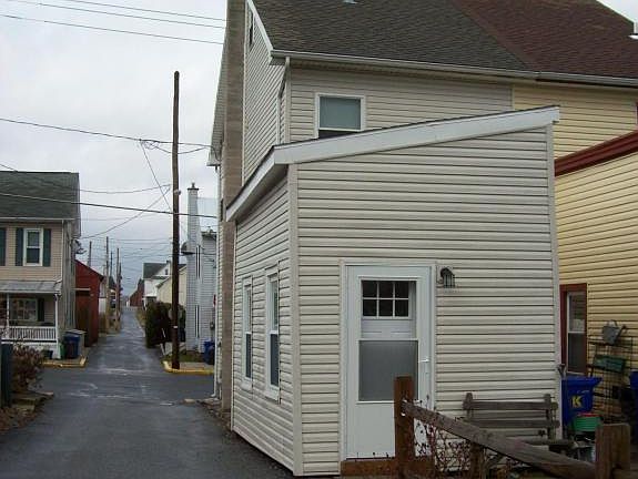 2nd image of 27 N 2nd St