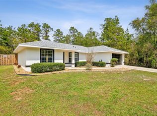 18 Sequoia Trail Trce, Ocklawaha, FL 32179