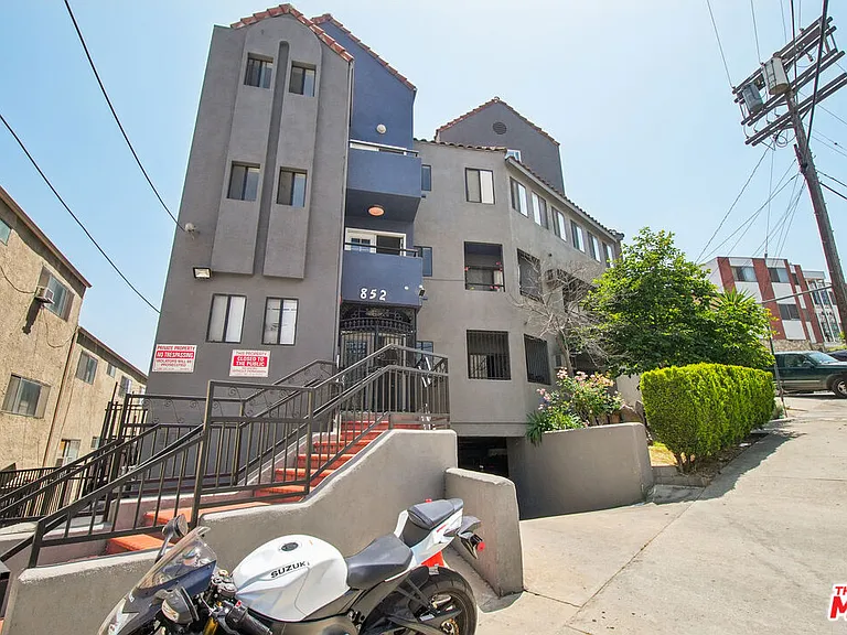 852 N Bunker Hill Ave #105 — Photo 15