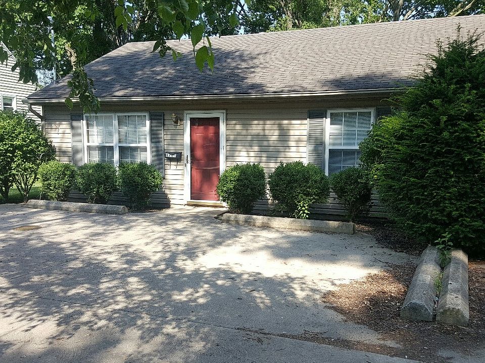 1st image of 1719 Park Dr
