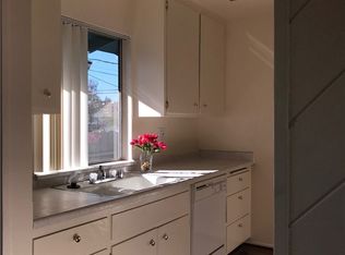 2304 Huntington Ln APT 3, Redondo Beach, CA 90278