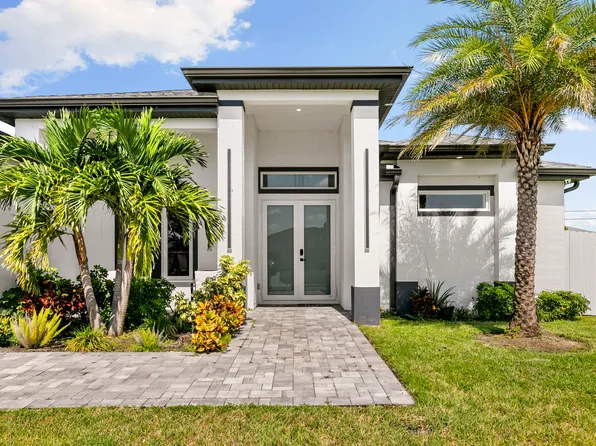 421 SW 28th Pl, Cape Coral, FL 33991