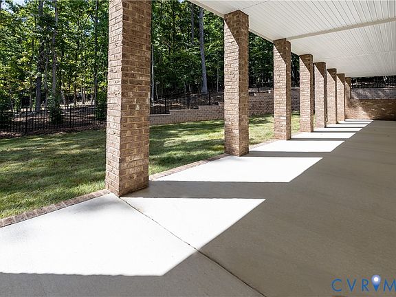 4th image of 2530 Whitecastle Dr