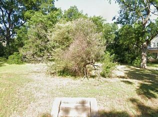 431 Sparks St, Dallas, TX 75203