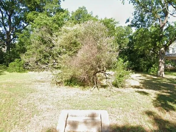 431 Sparks St, Dallas, TX 75203