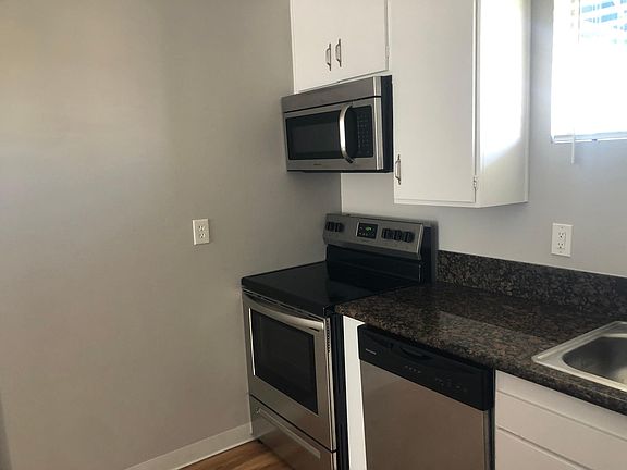 2nd image of 4133 Kansas St APT 3A