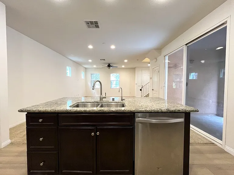 14601 Serenade Dr — Photo 10