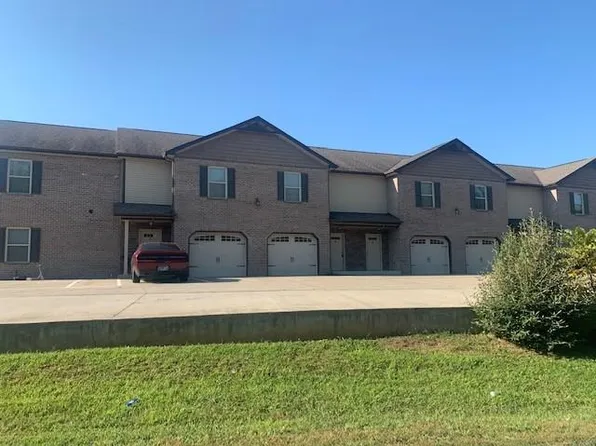 850 Tracy Ln APT 4, Clarksville, TN 37040