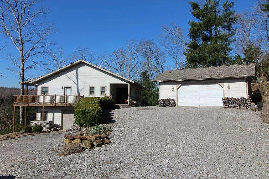 250 Marshall Ct photo 1