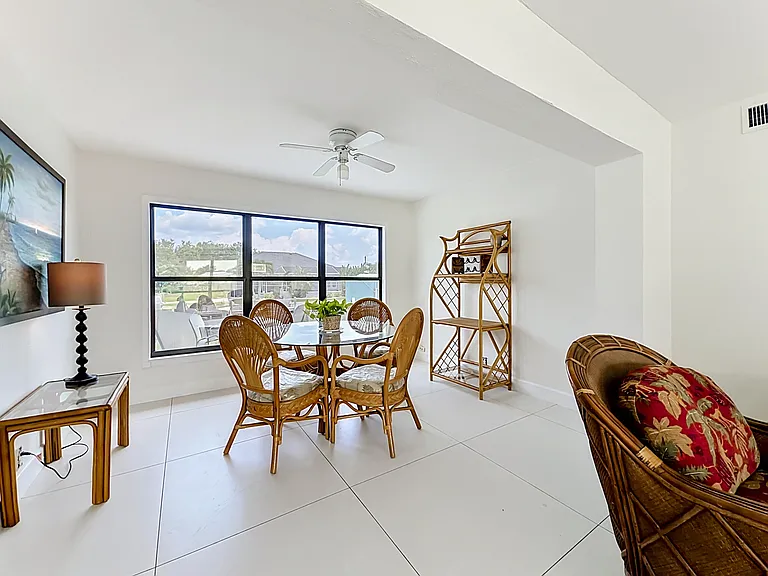 3234 Daytona Dr — Photo 32