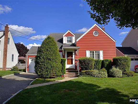 2nd image of 138 11th Street