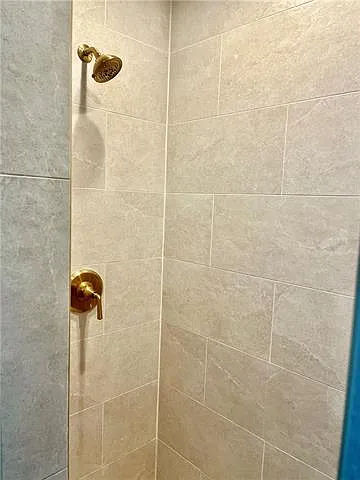 19 Rush Dr — Photo 13