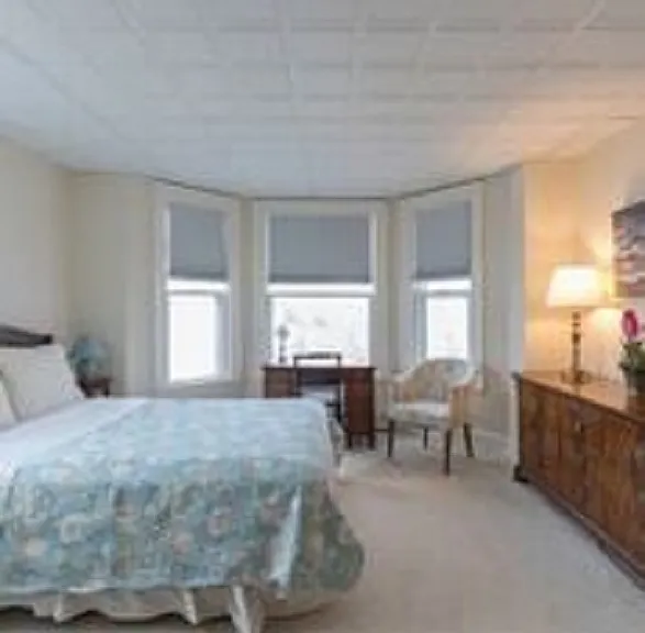 14 Myrtle Ave #2 — Photo 5