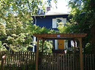 600 35th Ave, Seattle, WA 98122