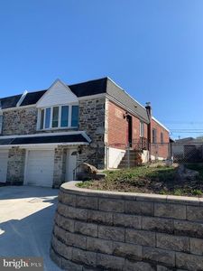 572 Wartman St, Philadelphia, PA, 19128