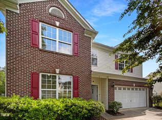 6 Heatherford Ct, Durham, NC 27704