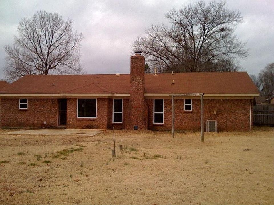 Back yard is huge!