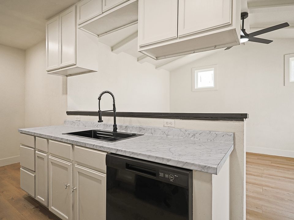 1st image of 1610 68th St