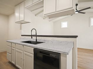 1610 68th St, Lubbock, TX 79412