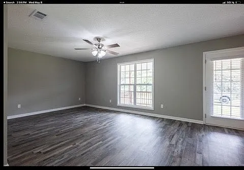 112 Brookfield Drive - 1 — Photo 3