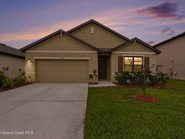 258 Bubbling Ln NW, Palm Bay, FL 32907