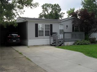 21 Raymond Cir NW, Massillon, OH 44647