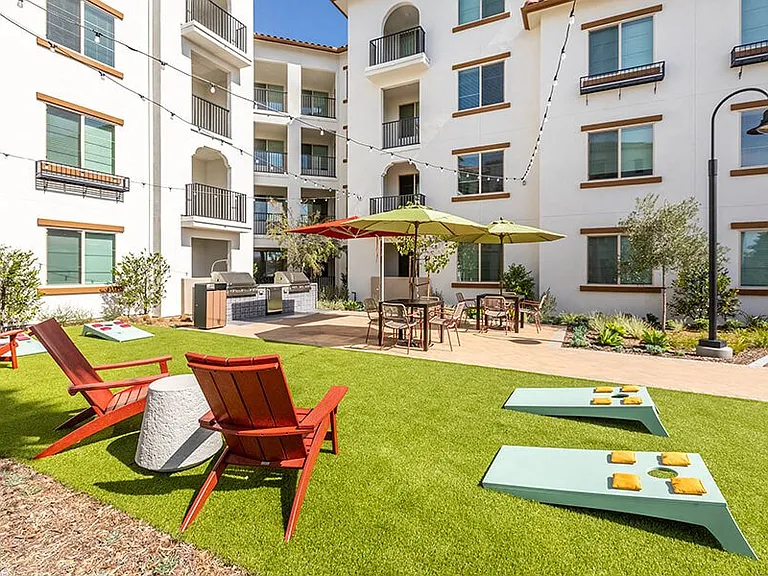 West Village Poway Apartments — Photo 25