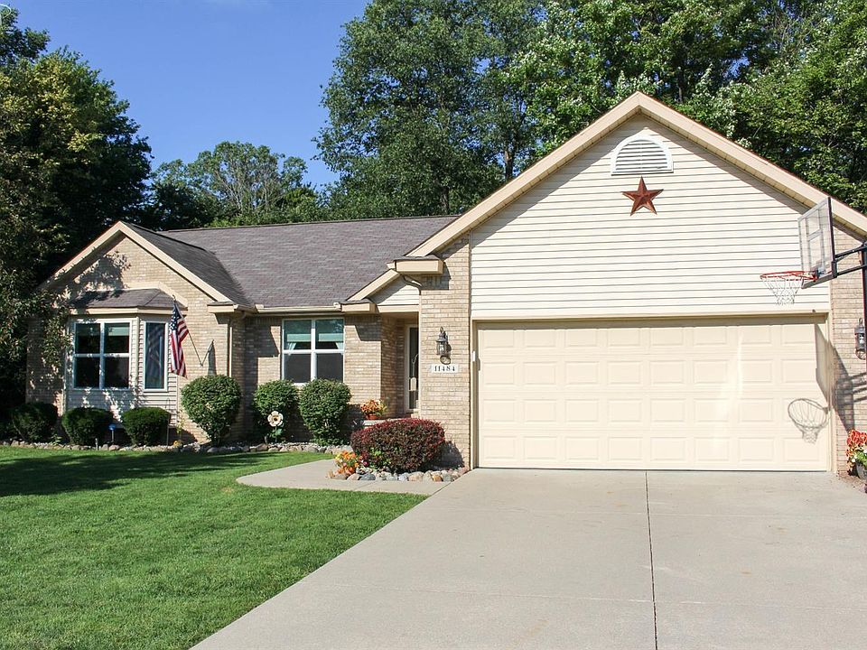 1st image of 11484 Grand Oaks Dr