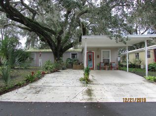 3823 Oakcrest Ln, Zephyrhills, FL 33541