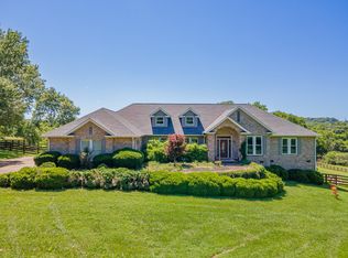 4095 Indian Hills Rd, Columbia, TN 38401