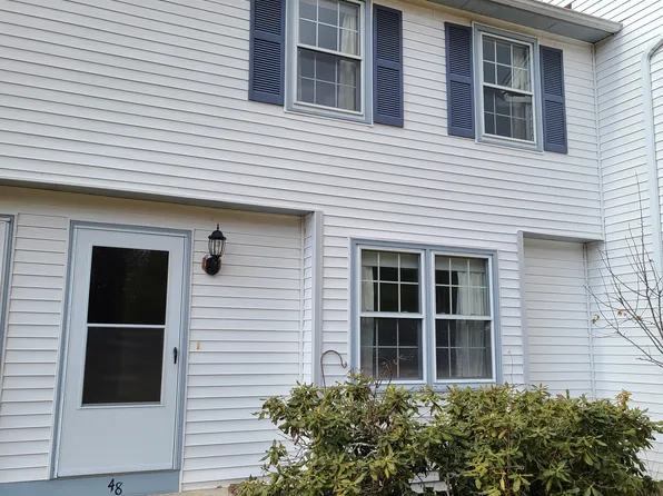 48 Lochmere Ln, Nashua, NH