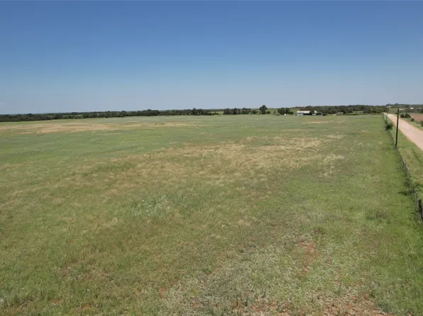 11 Blue Lacy Ln, Anson, TX 79501