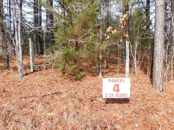 Carr Ln, Halifax, VA 24558
