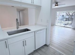 117 Gardens Dr APT 201, Pompano Beach, FL 33069
