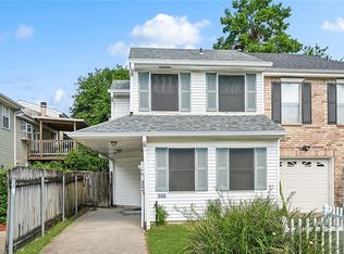 924 Old Metairie Dr, Metairie, LA 70001