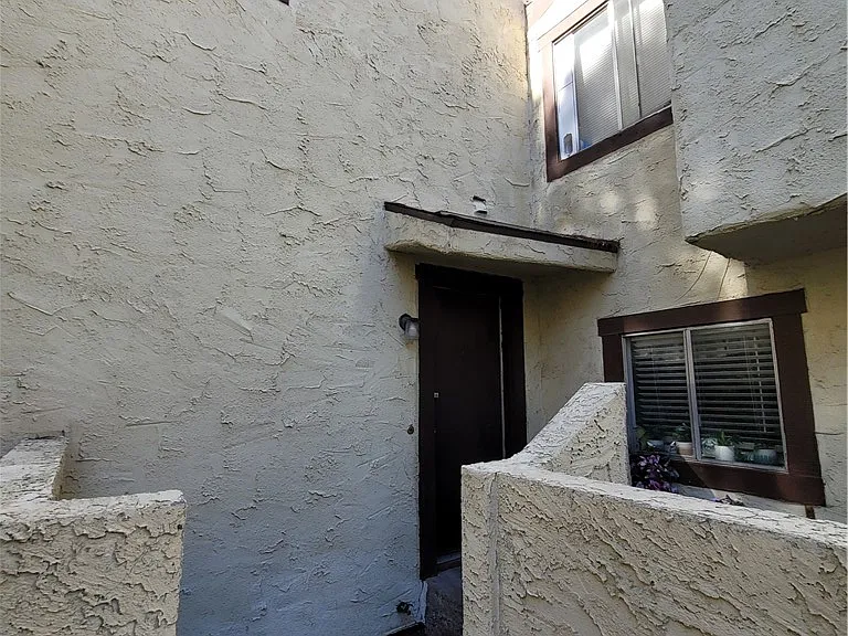 5049 Spencer St #D — Photo 10
