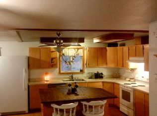 5647 Alder Ct, Florence, OR 97439