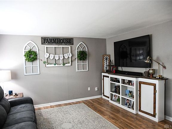 4th image of 3021 Sudbury Dr