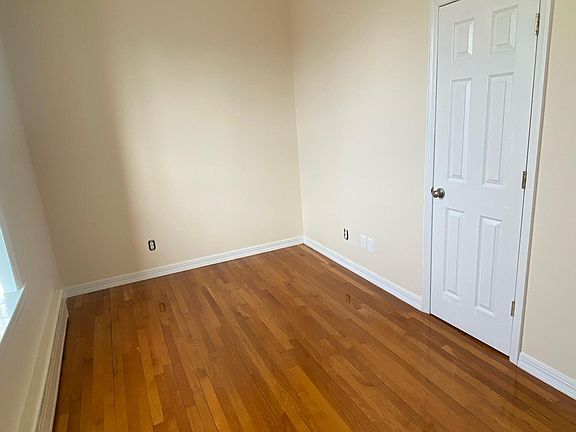 5th image of 7525 11th Ave #2C