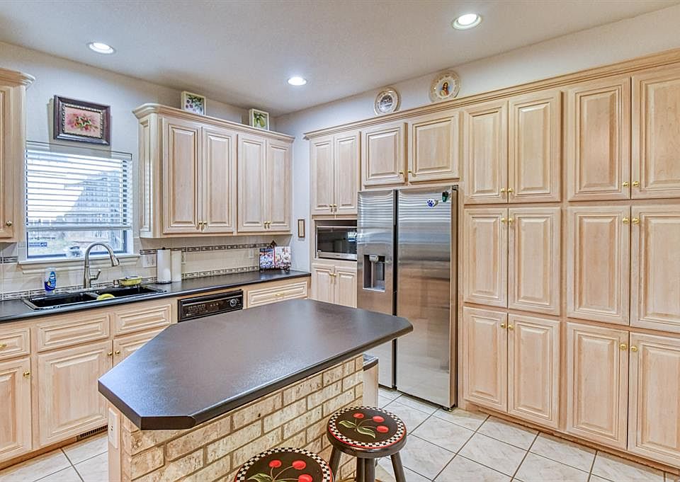 1st image of 3617 Hampton Ct