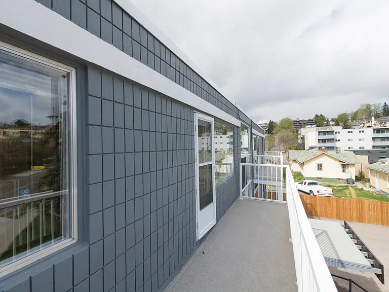609 2nd Ave NE — Photo 7