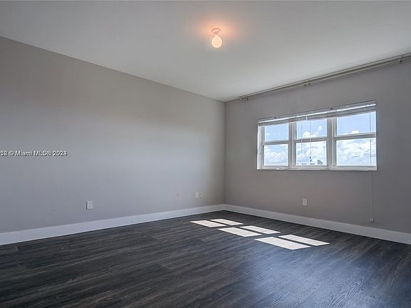 4th image of 15051 Royal Oaks Ln APT 2502