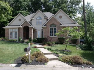 1027 Canterbury Trl, Richmond, IN