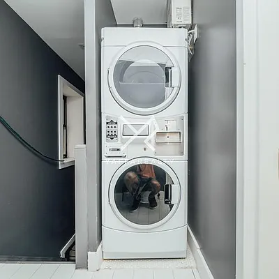 Rented by Yaffa Realty LLC | media 28