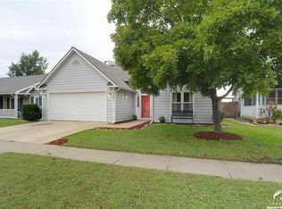 2721 Meadow Pl, Lawrence, KS 66047