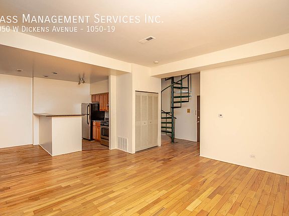 2nd image of 1050 W Dickens Ave APT 19